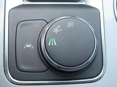 Used 2023 Chevrolet Blazer LT FWD image 14