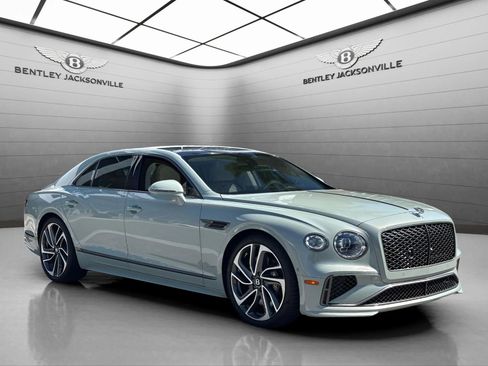 New 2025 Bentley Flying Spur Speed image 11