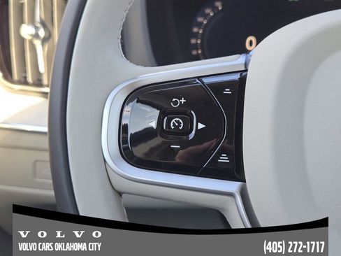 New 2026 Volvo XC60 B5 Ultra w/ Protection Package Premier image 26