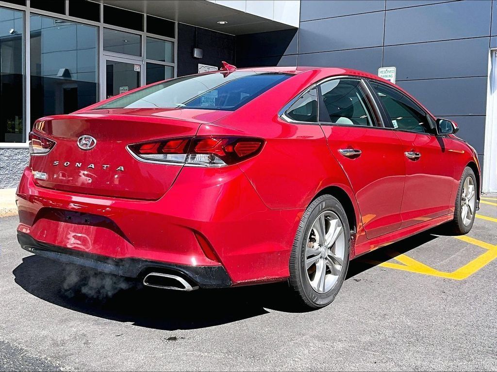 Used 2018 Hyundai Sonata SEL w/ Cargo Package FWD image 4