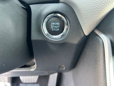 Certified 2022 Toyota RAV4 XLE w/ Convenience Package image 17