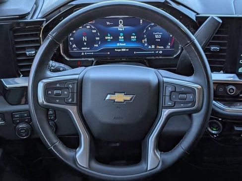 Used 2024 Chevrolet Silverado 2500 LTZ image 33