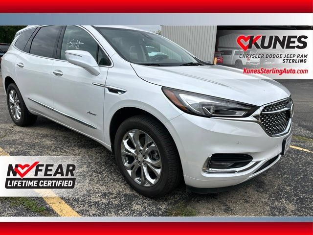 Used 2020 Buick Enclave Avenir w/ Avenir Technology Package AWD/4WD image 1
