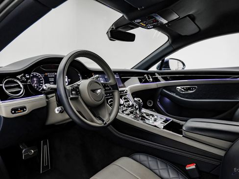 Used 2020 Bentley Continental GT AWD/4WD image 40