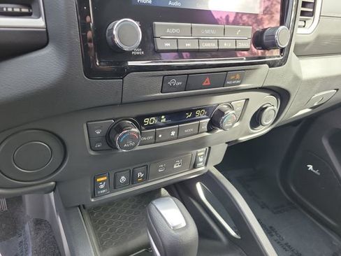 Used 2024 Nissan Frontier SL w/ Technology Package image 20