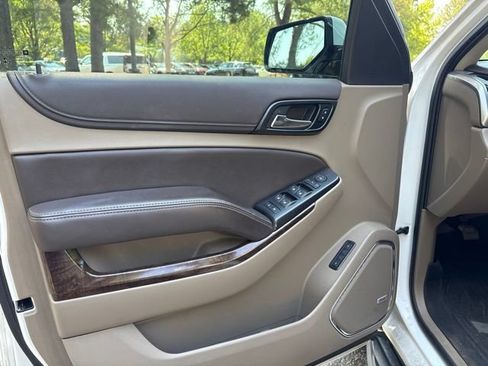 Used 2020 Chevrolet Tahoe LT AWD/4WD image 11