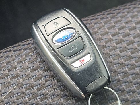 Used 2021 Subaru Forester Premium AWD/4WD image 27