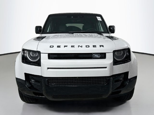 New 2026 Land Rover Defender 110 X-Dynamic SE AWD/4WD image 2