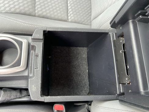 Used 2021 Toyota Tacoma SR5 image 41