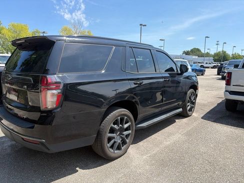 Used 2022 Chevrolet Tahoe RST AWD/4WD image 3