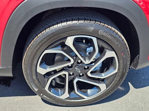 New 2026 Chevrolet Trax RS w/ Driver Confidence Package FWD image 7