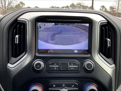 Used 2021 Chevrolet Silverado 1500 RST image 12