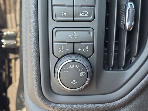 New 2026 Chevrolet Silverado 1500 Custom AWD/4WD image 26