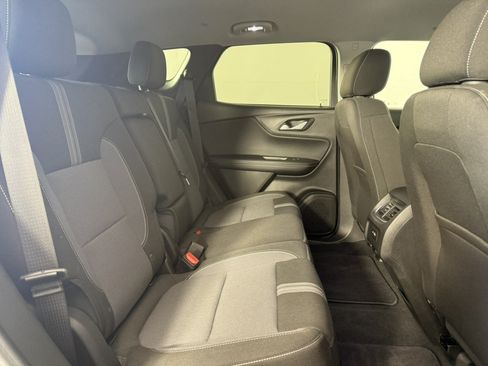 Used 2024 Chevrolet Blazer LT w/ Convenience Package FWD image 13