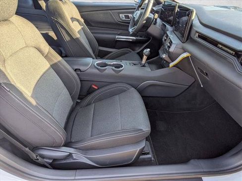 Used 2025 Ford Mustang Coupe RWD image 19
