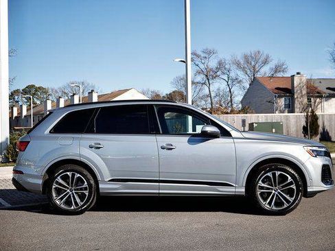 Certified 2025 Audi Q7 2.0T Premium Plus w/ Premium Plus Package image 4