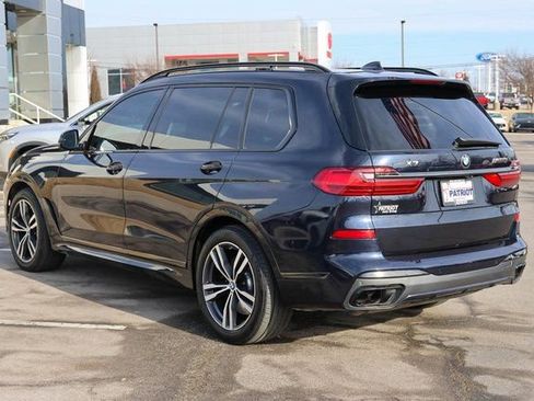 Used 2021 BMW X7 M50i w/ Dynamic Handling Package AWD/4WD image 5