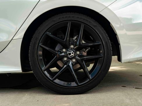 Certified 2025 Honda Civic Sport image 15