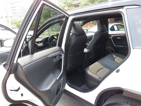 Used 2024 Toyota RAV4 XSE w/ Premium Package AWD/4WD image 23