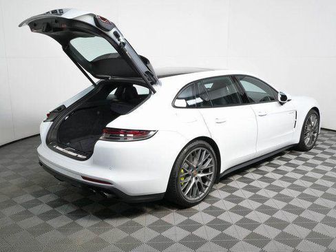 Certified 2023 Porsche Panamera 4 w/ Premium Package AWD/4WD image 28