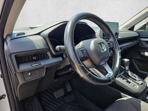 Used 2025 Honda CR-V EX image 9