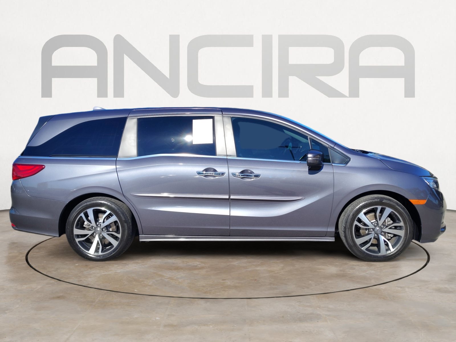 Used 2024 Honda Odyssey Touring image 13