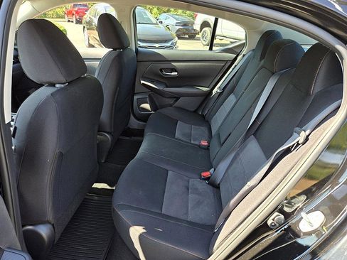 New 2025 Nissan Sentra SR w/ Midnight Edition image 11