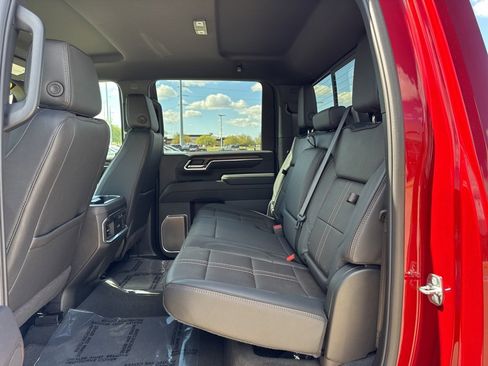 Used 2025 Chevrolet Silverado 2500 High Country w/ Z71 Off-Road Package image 26