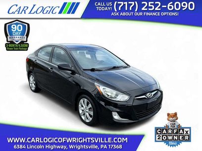 Used 2012 Hyundai Accent GLS w/ Premium Pkg 3