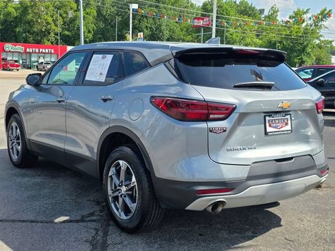 Used 2025 Chevrolet Blazer LT AWD/4WD image 9