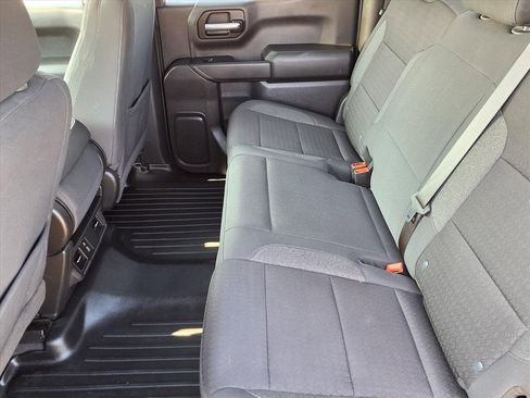 Used 2024 Chevrolet Silverado 1500 Custom image 11