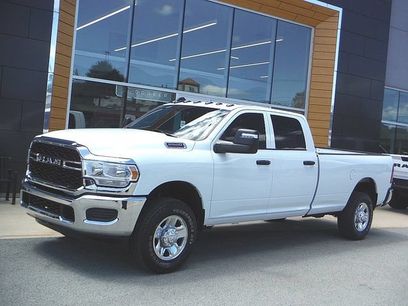 Used 2024 RAM 2500 Tradesman w/ Chrome Appearance Group