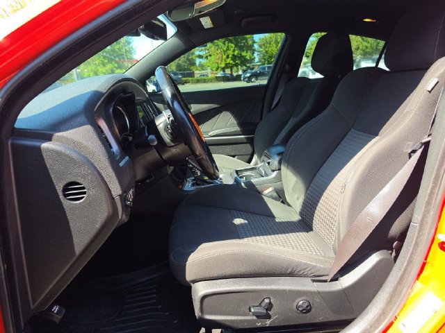 Used 2019 Dodge Charger GT RWD image 9
