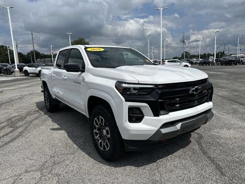 Used 2026 Chevrolet Colorado Z71 w/ Technology Package AWD/4WD image 11