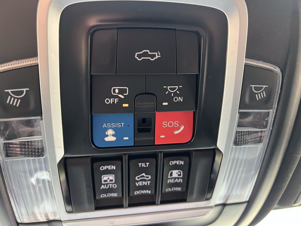 Used 2024 RAM 2500 Limited AWD/4WD image 62