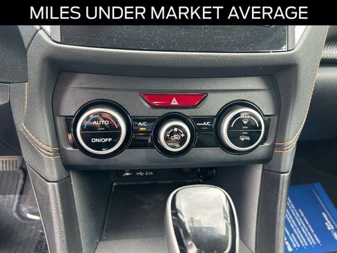 Used 2020 Subaru Crosstrek 2.0i Premium AWD/4WD image 18