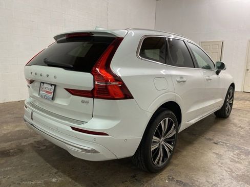 Used 2023 Volvo XC60 B5 Plus w/ Protection Package Premier image 6