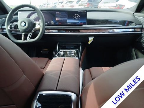 Used 2026 BMW 740i xDrive image 11