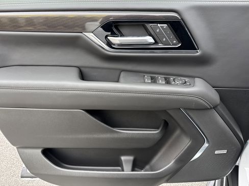 New 2026 GMC Yukon XL Elevation w/ Elevation Premium Package image 14