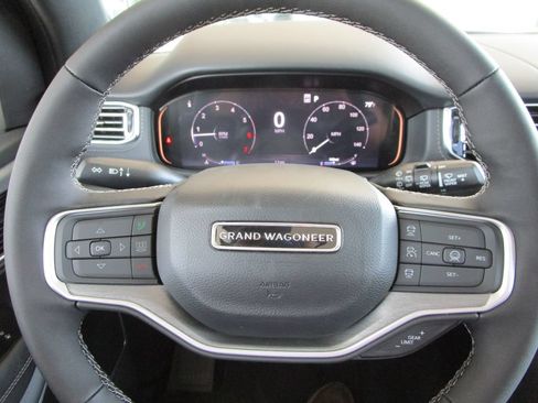 New 2026 Jeep Grand Wagoneer Limited AWD/4WD image 42