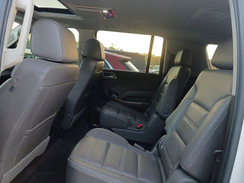 Used 2020 GMC Yukon XL Denali w/ Open Road Package image 5