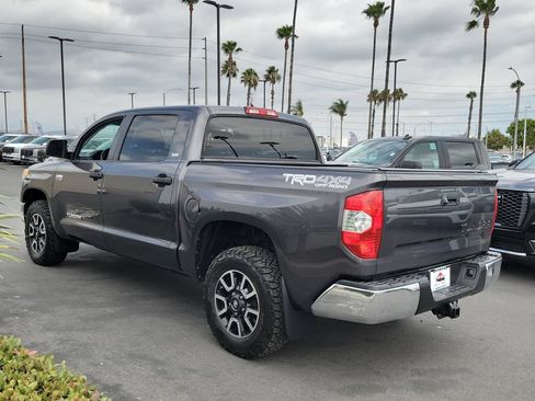 Used 2017 Toyota Tundra SR5 AWD/4WD image 3