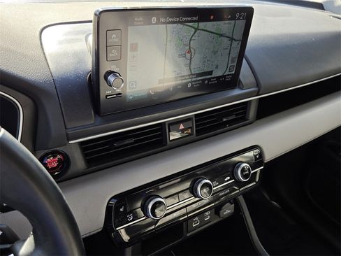 Certified 2023 Honda Pilot Touring image 19