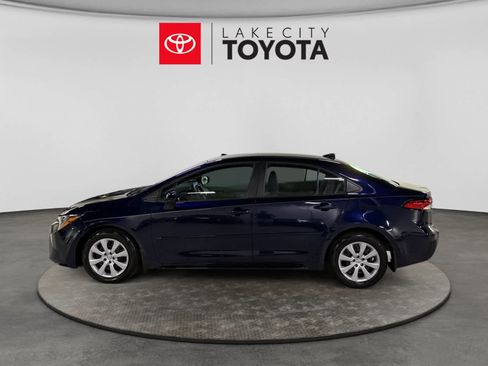 Used 2023 Toyota Corolla LE FWD image 3