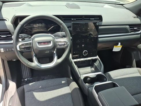 New 2026 GMC Terrain Elevation FWD image 14