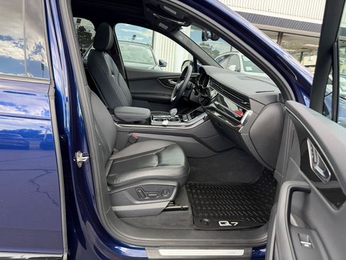 Used 2023 Audi Q7 2.0T Premium Plus w/ Premium Plus Package AWD/4WD image 20