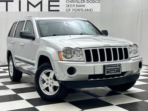 Used 2007 Jeep Grand Cherokee Laredo image 1