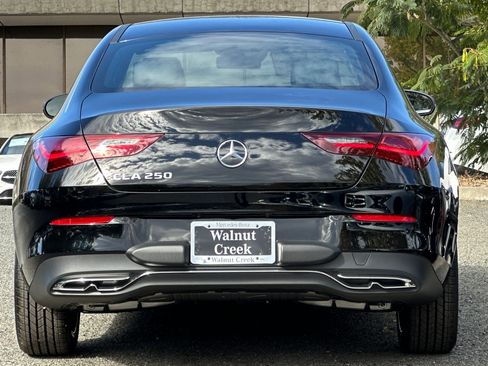 Used 2026 Mercedes-Benz CLA 250 image 9