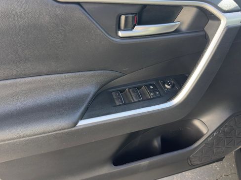 Used 2024 Toyota RAV4 XLE w/ Convenience Package image 15