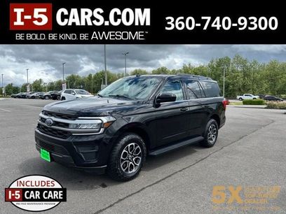 Used 2024 Ford Expedition XLT